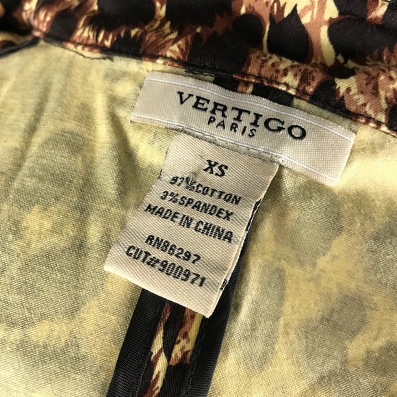 Vertigo Cheetah Leopard long trench coat - Picture 7 of 7